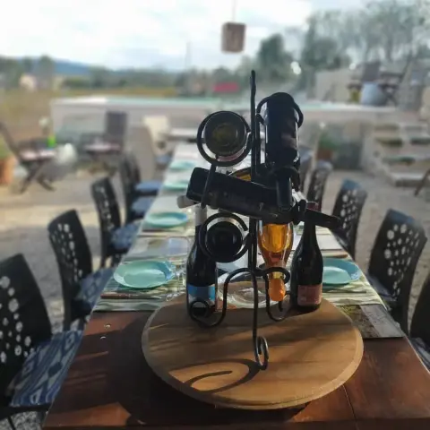 Visita guiada, cata de 6 vinos y pa amb oli