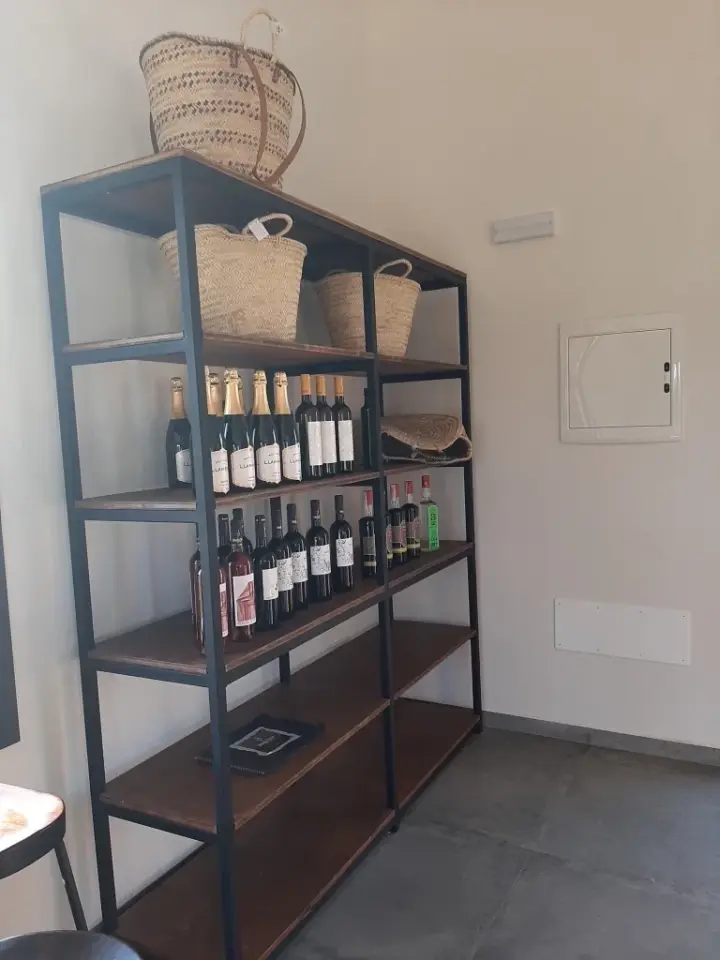 Visita guiada al celler Sebastià Pastor, cata de 4 vinos y pa amb oli
