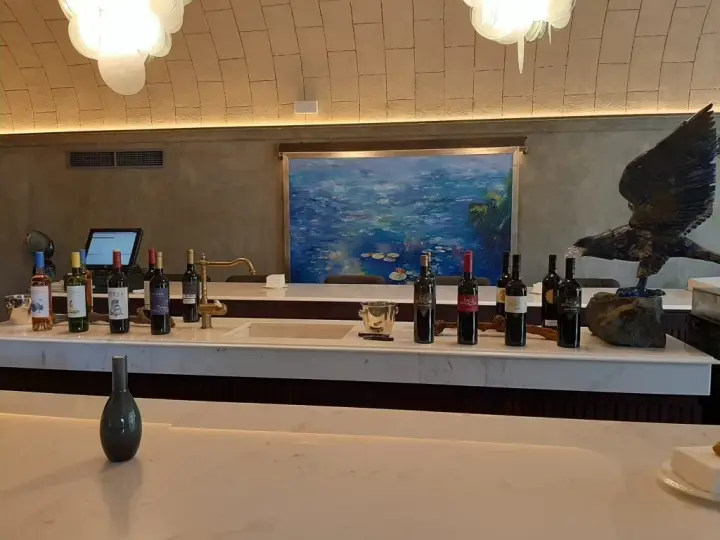 Vinoteca Biniagual
